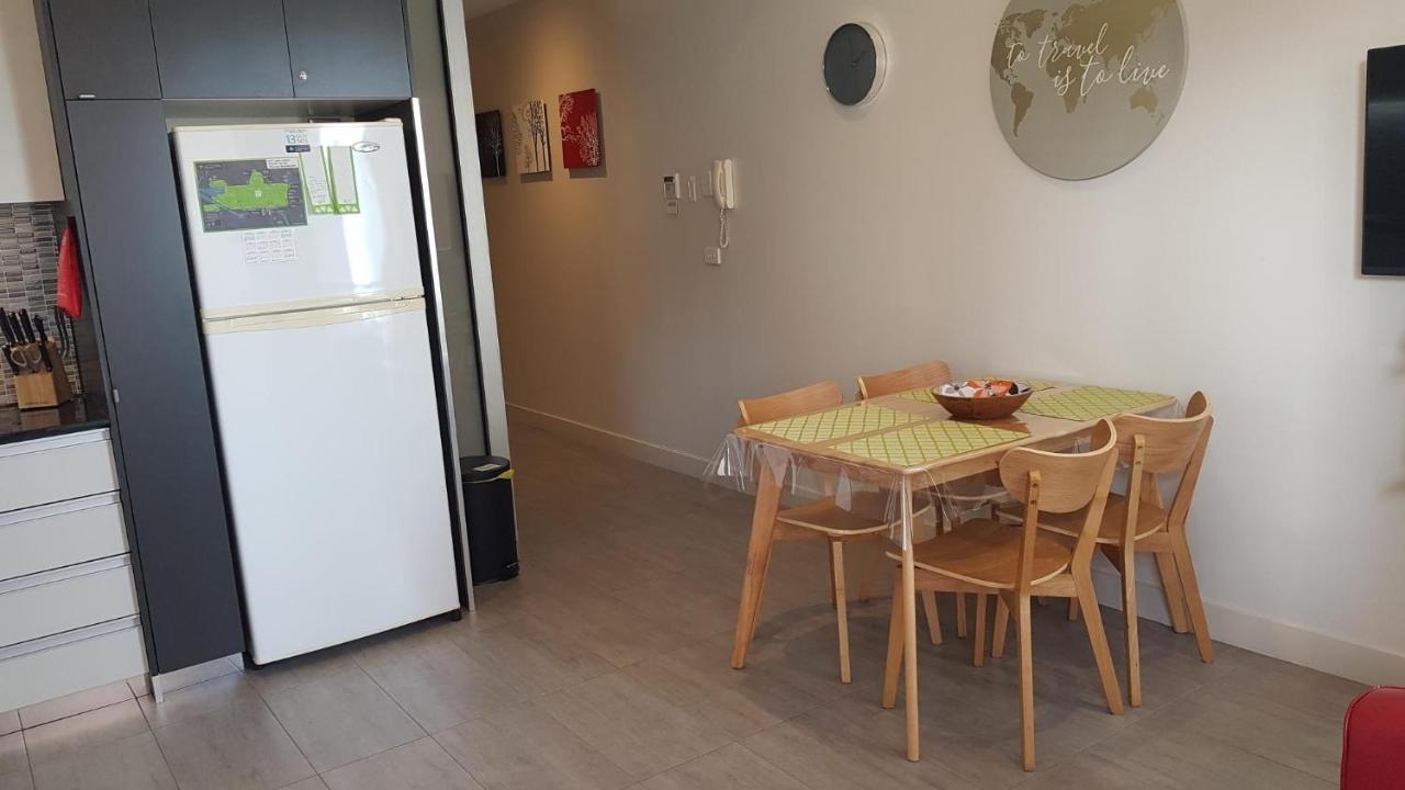 Pleasant City Stay On Collins Melbourne Luaran gambar